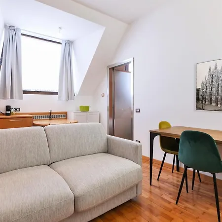 Duomo Luxury Apartment VIII Milaan Buitenkant foto